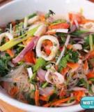 Lạ miệng với món miến trộn mực giòn dai