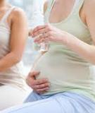 9 tháng bé làm gì trong bụng mẹ?