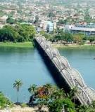 VẺ ĐẸP CỦA SÔNG HƯƠNG QUA GÓC NHÌN CỦA HOÀNG PHỦ NGỌC TƯỜNG