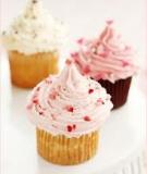 Cupcakes kem tươi hình chóp nón đáng yêu