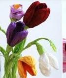 Bình hoa tulip khoe sắc trang trí nhà mình